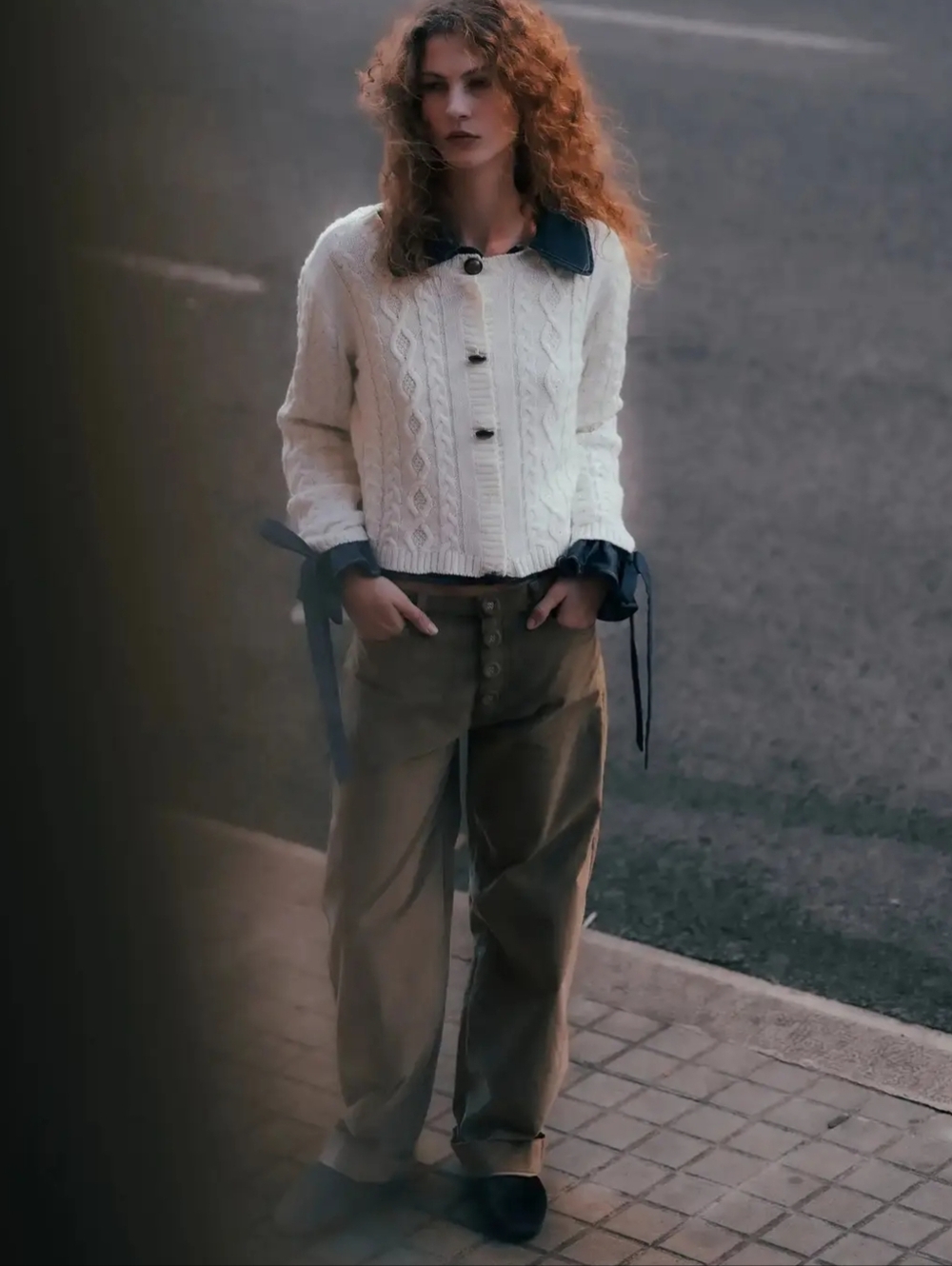 NWT Carmen Says (Spain) Khaki Rich Velvet Trousers